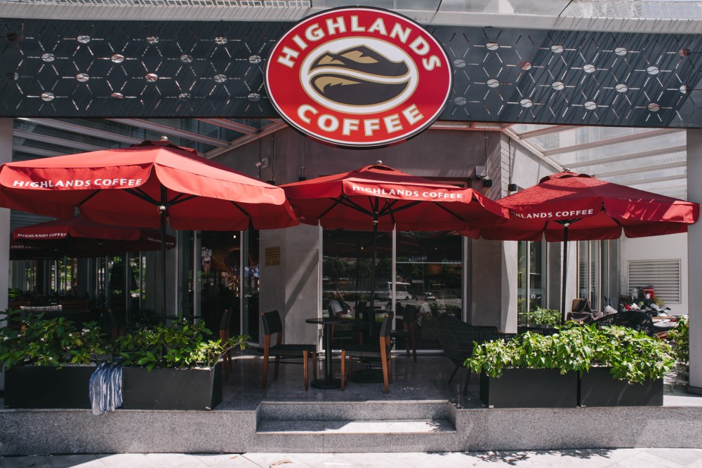 thiết kế quán cafe Highlands Coffee