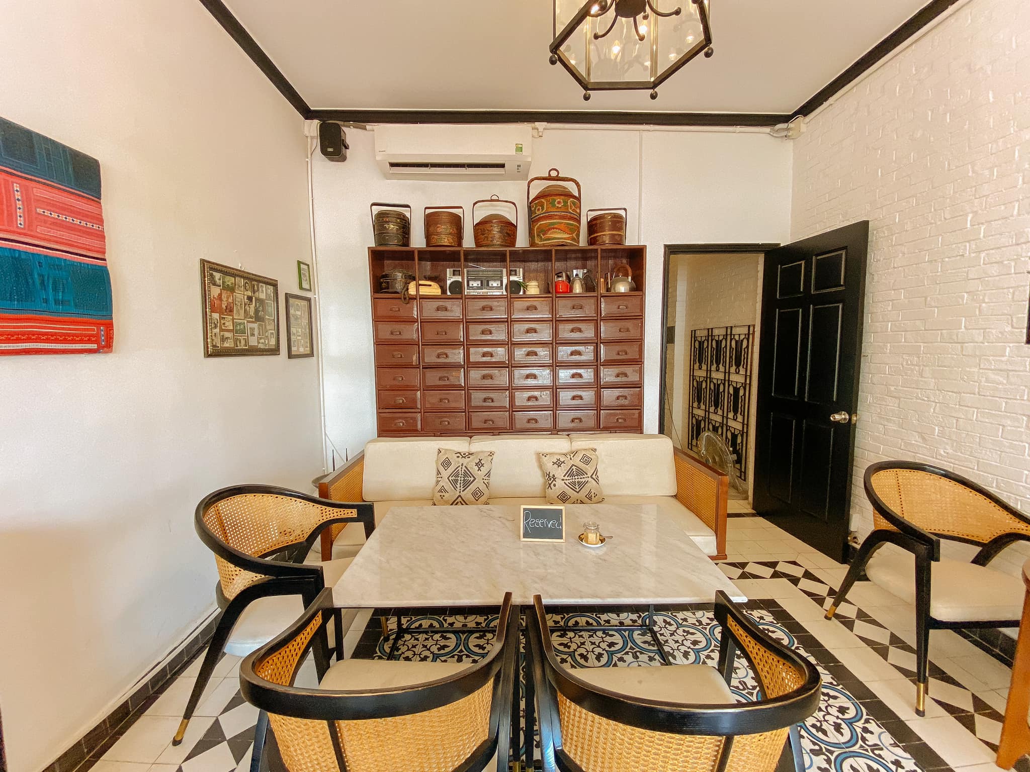 Bố trí nội thất nhà hàng châu Âu chuẩn 5 sao sang trọng